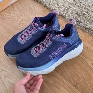 Hoka Bondi 6